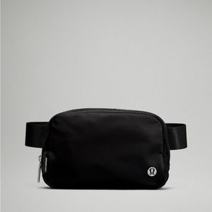 NWT Lululemon Everywhere Belt Bag 1L